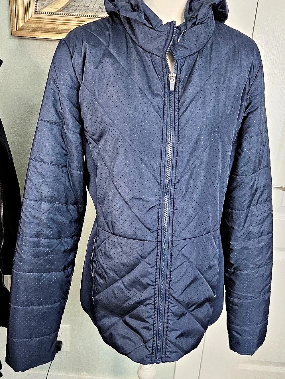 Fabletics Sedona Puffer Jacket Quilted Hooded Blue XL